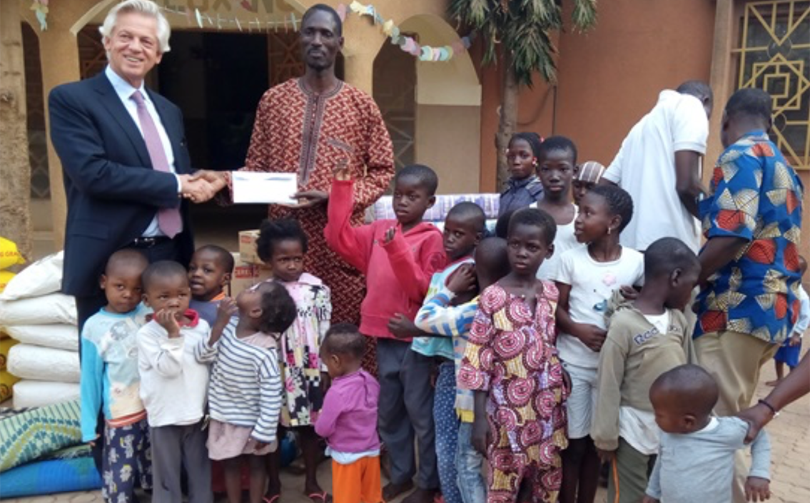 L’association Duval vient en aide aux enfants abandonnés d’Ouagadougou.